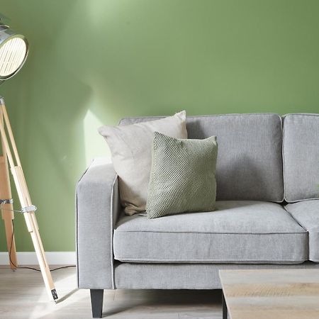Mersey Way, Spacious 3 Bed Home, Close To Sheffield City Centre & Free Driveway Parking - Perfect For Workers, Groups & Families - Hosted By Stay Host Save Luaran gambar
