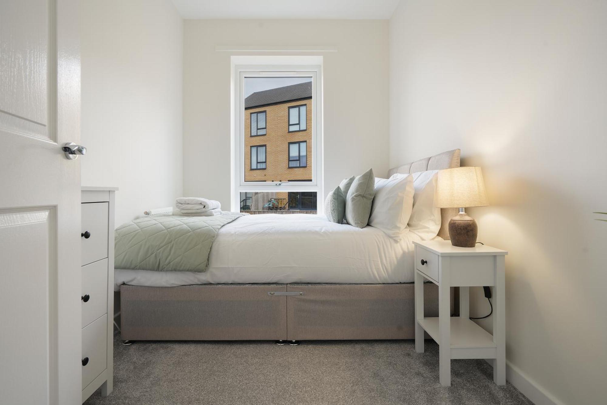 Mersey Way, Spacious 3 Bed Home, Close To Sheffield City Centre & Free Driveway Parking - Perfect For Workers, Groups & Families - Hosted By Stay Host Save Luaran gambar