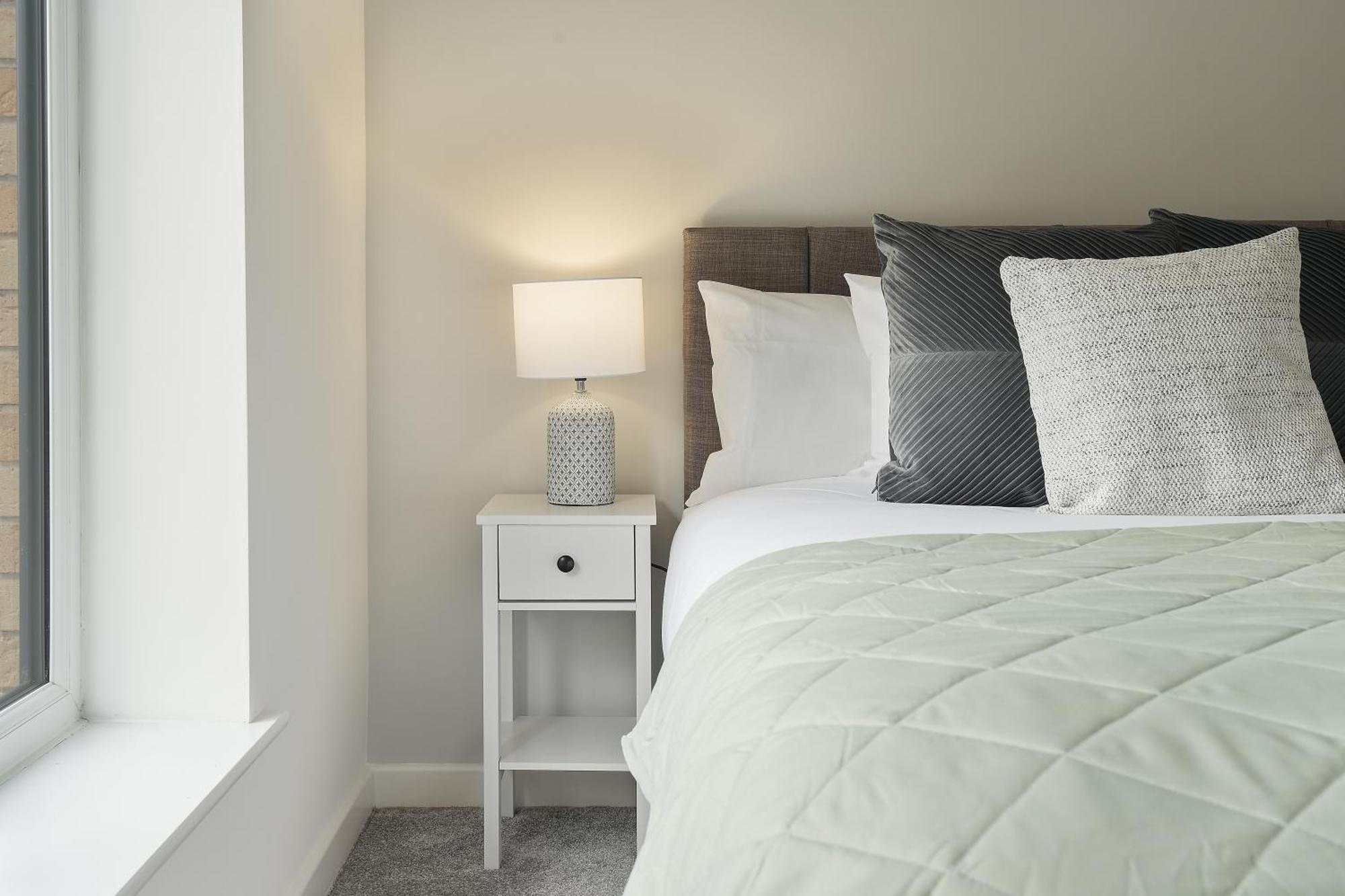 Mersey Way, Spacious 3 Bed Home, Close To Sheffield City Centre & Free Driveway Parking - Perfect For Workers, Groups & Families - Hosted By Stay Host Save Luaran gambar